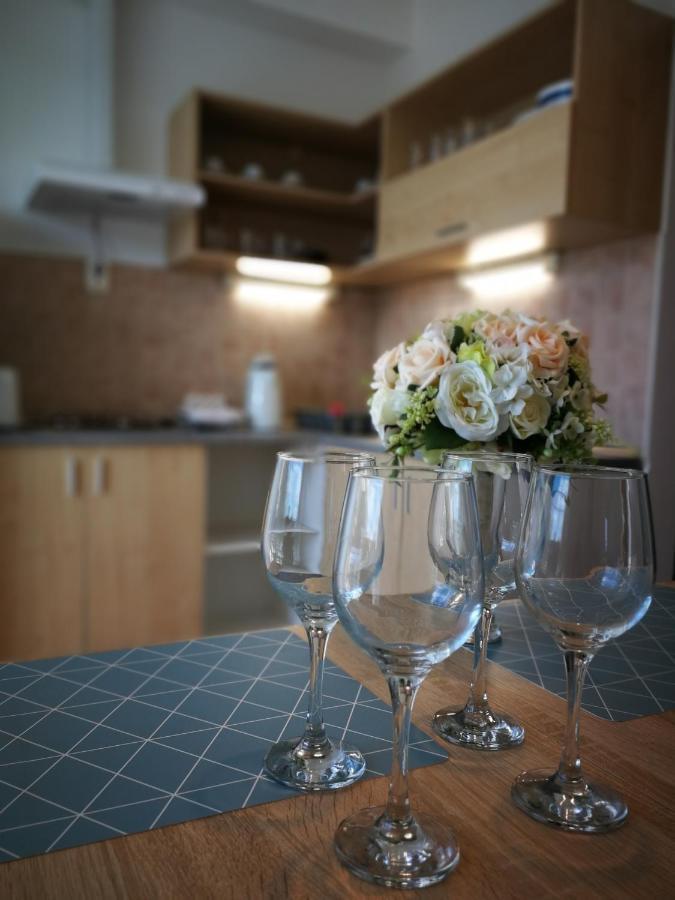 Voeroesmarty Apartman Miskolc - Belvaros - Downtown Buitenkant foto